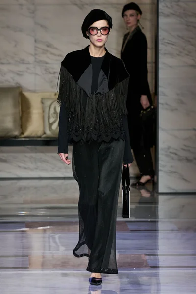 Look 63